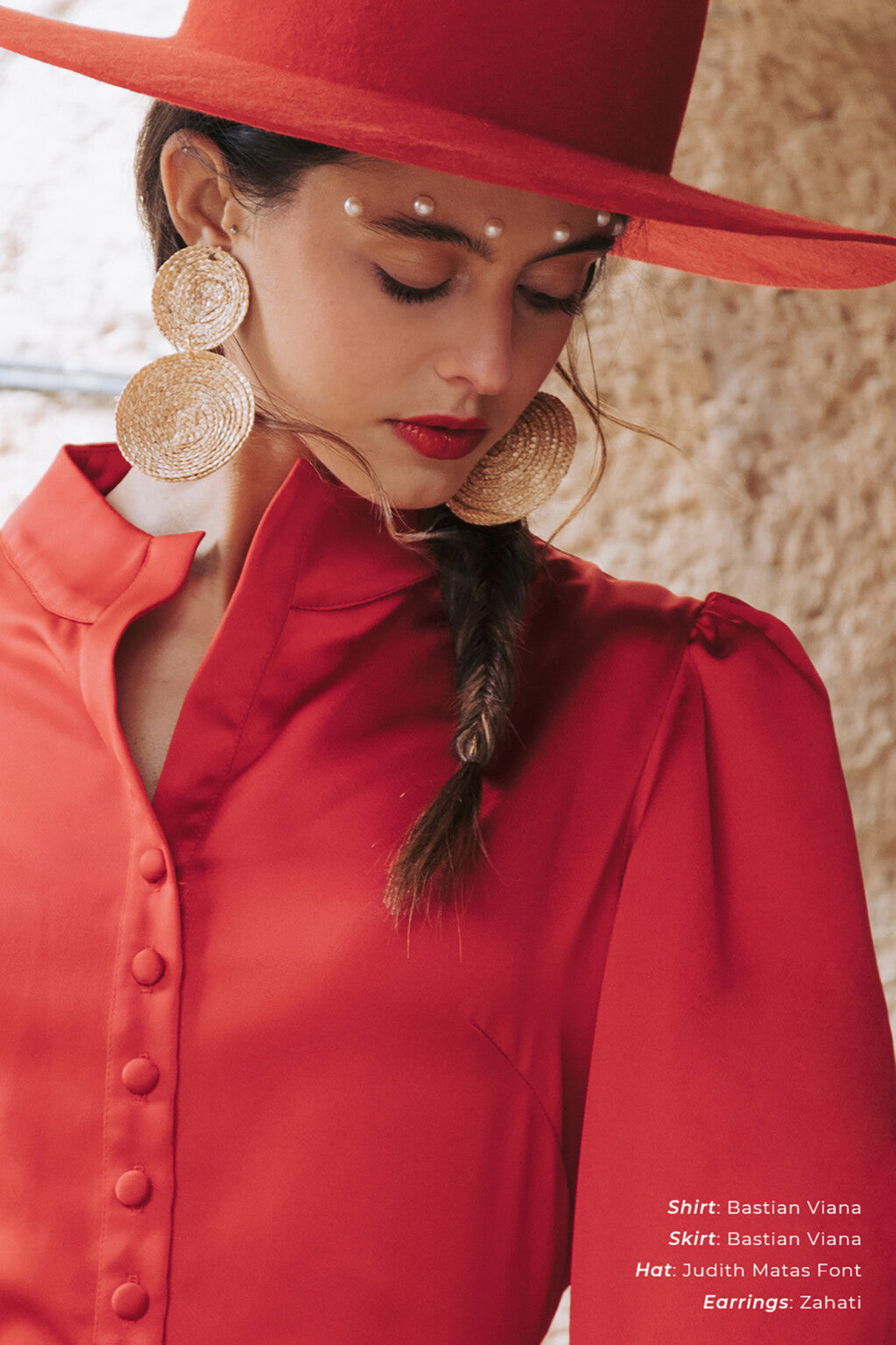 Natural straw circle earrings