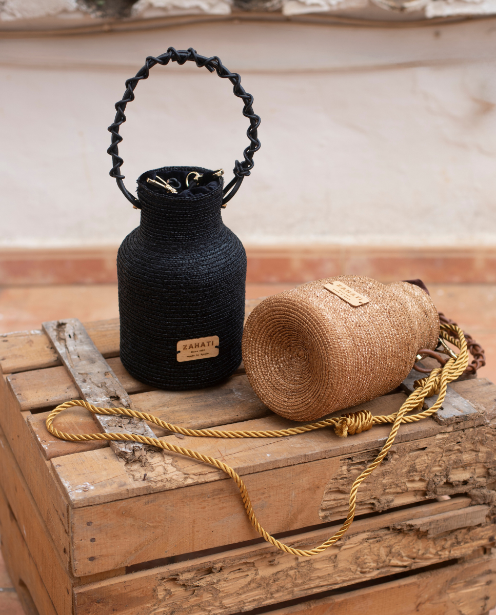 Milkbag mini negro Frozen - ZAHATI