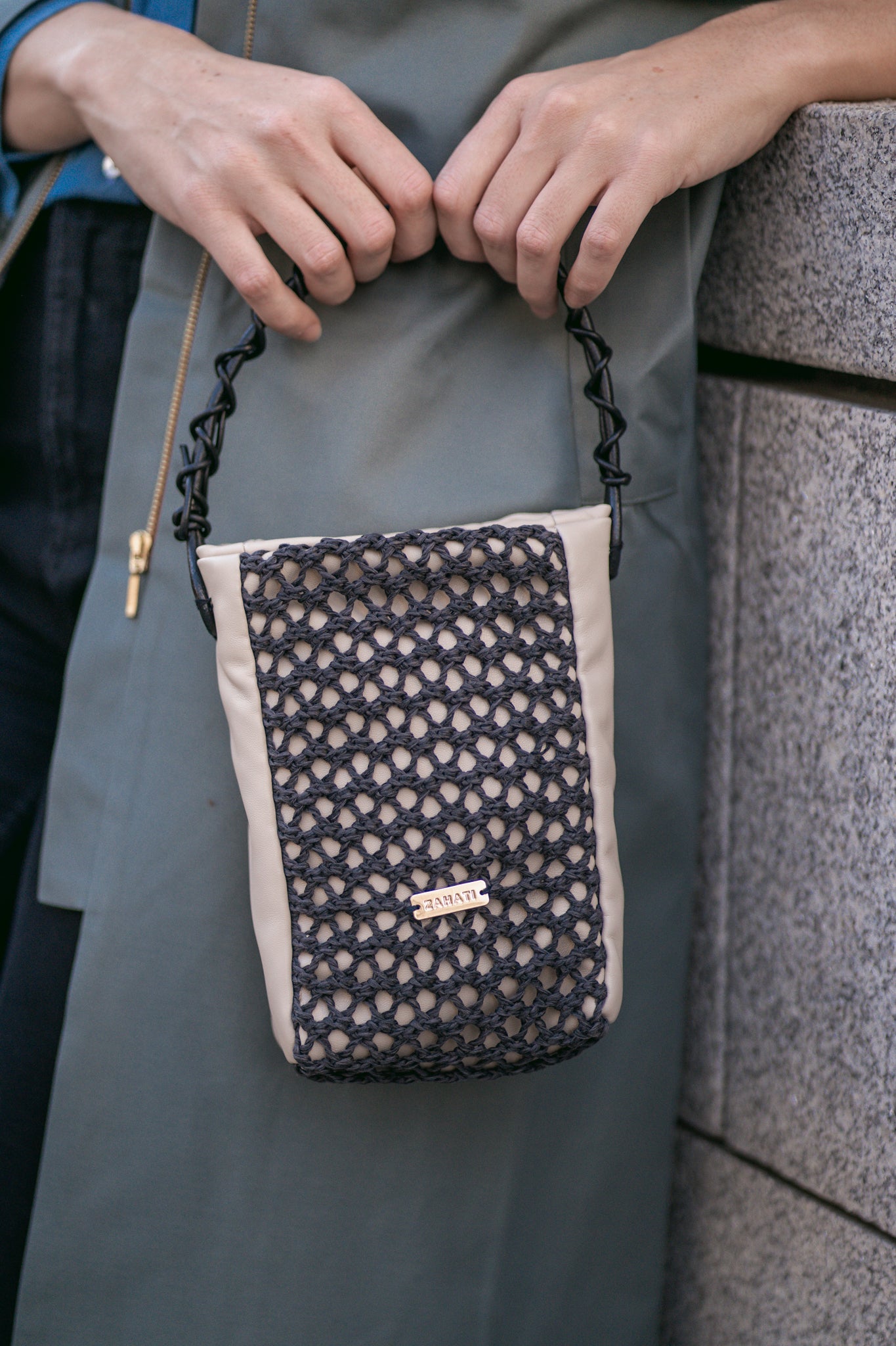 Bolso Zig-zag Champagne + marino