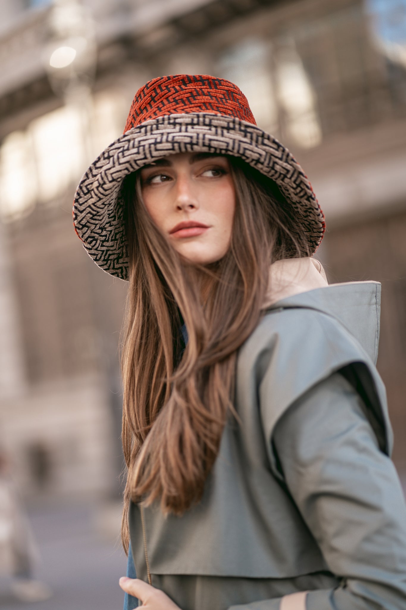 Mavari Tetrix rojo ala L