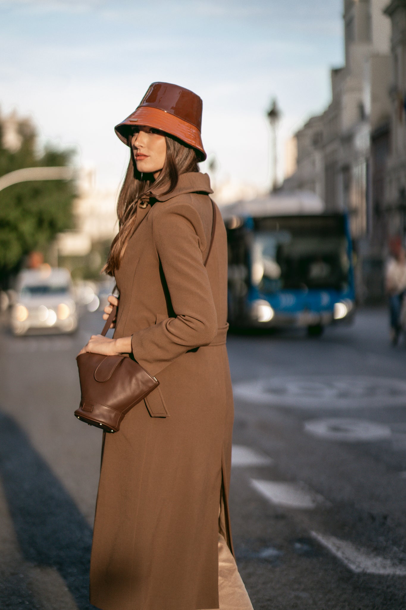 Charolito tabaco + tundra ala S