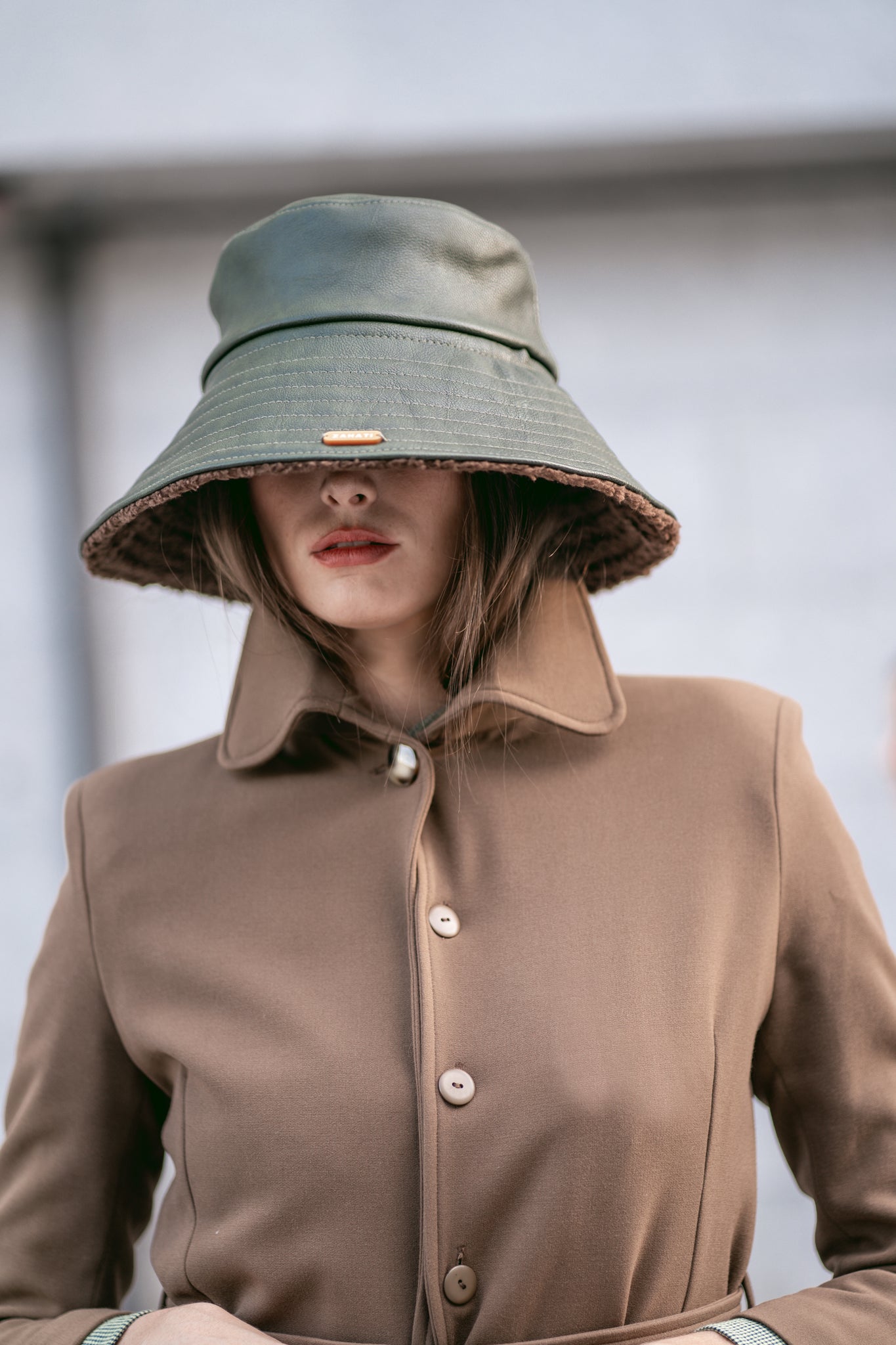 Sombrero Yoyo reversible oliva