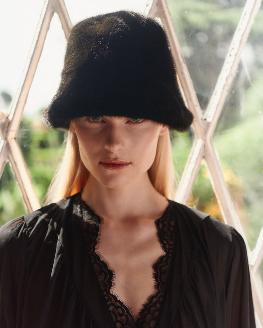 Gorro Nukka Negro