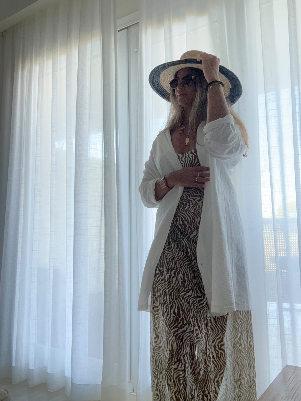 Sombrero Flow Sisi negro ala M