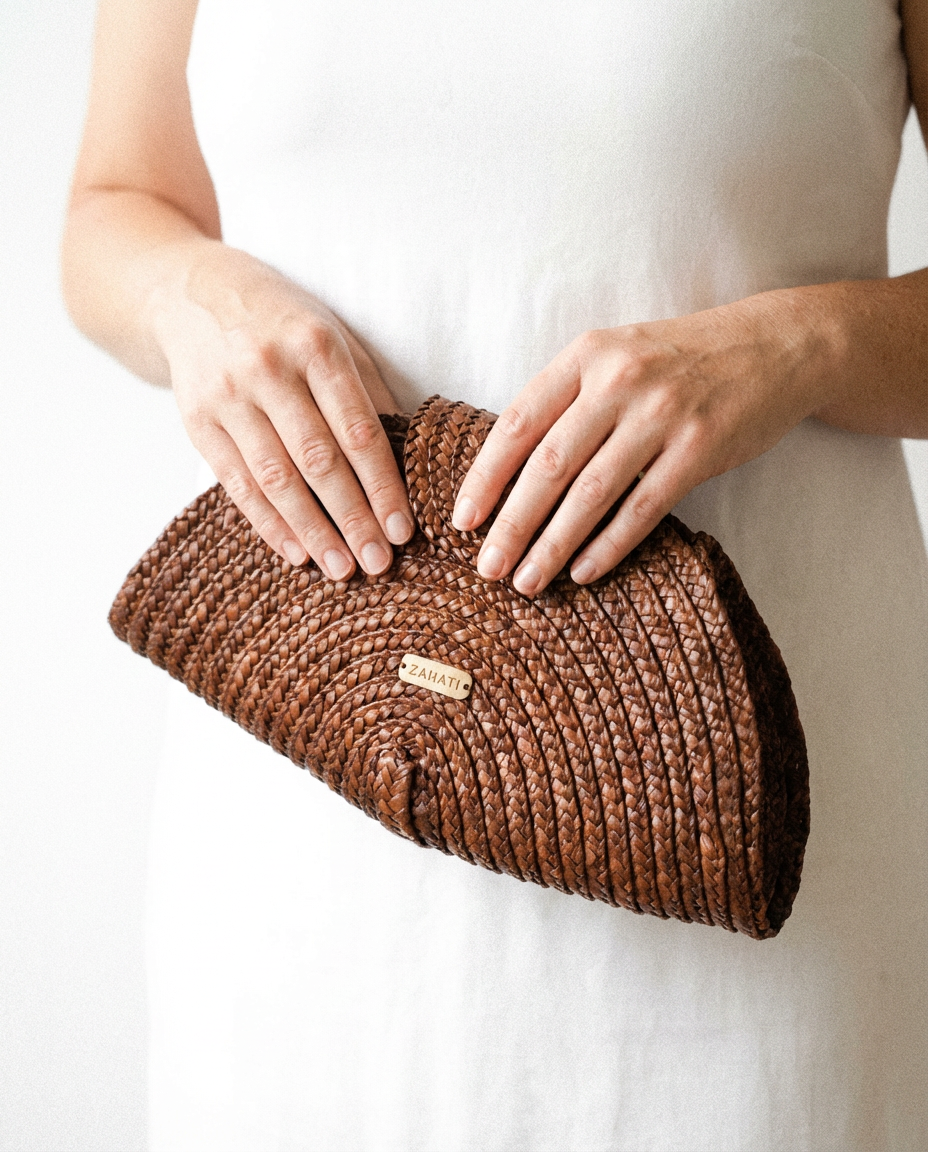 Cartera Chloe chocolate